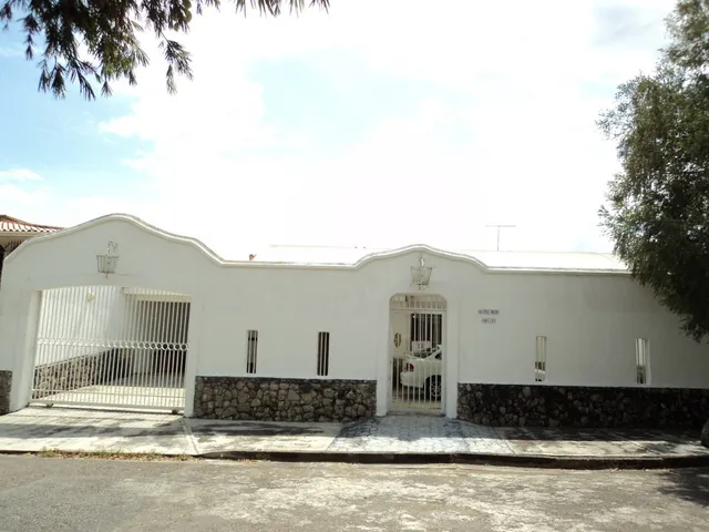Venta Casa En La Viña Con Vista A La Montaña Calle Cerrada