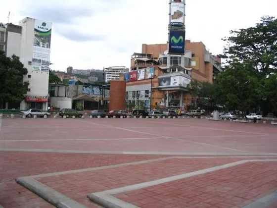 Renombrada Clinica En Las Mercedes Acropolis