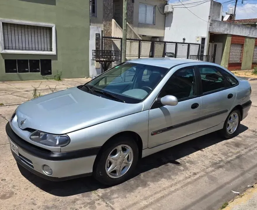 Renault Laguna 2 1.9 Rxe