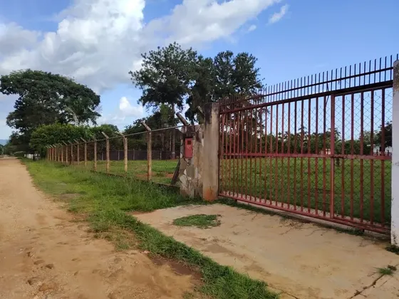 Terreno Con Casa En Barrera Municipio Libertador Urb. Sabana Del Medio, Conj. Cerrado, Vigilancia, C/piscina, Para Vivir, Para Alquilar Y Generar Ingresos Retorno O Sembrar, Criar Animales Etc.