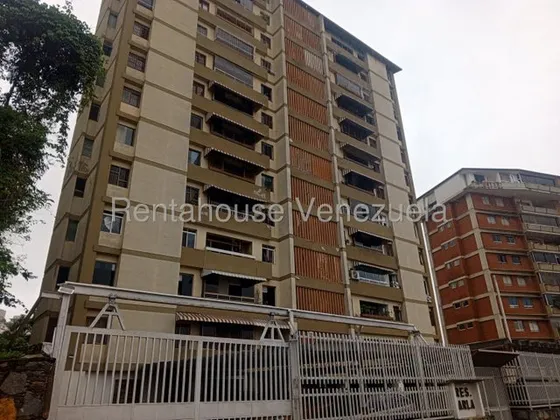 Apartamento En Venta En Colinas De Santa Mónica 25-23583 Cs