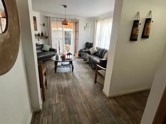 Casa A Pasos De Metro Principe De Gales