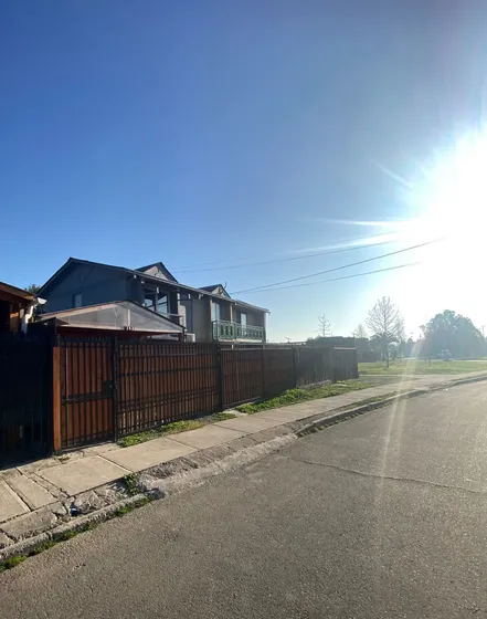 Hermosa Casa, Villa El Maiten, Frente Al Cesfam Isla De Ma