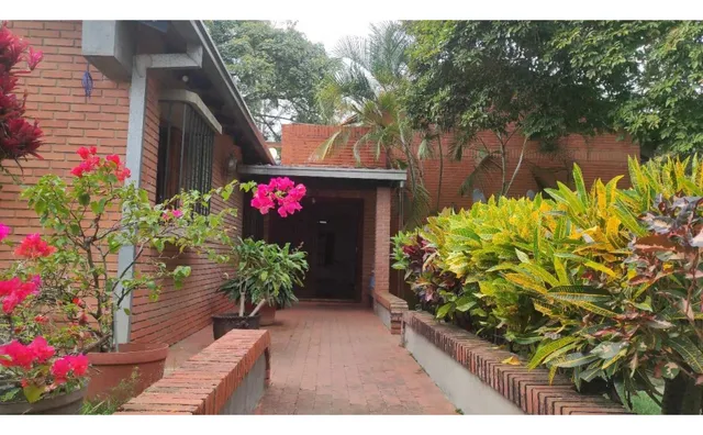 Se Vende Casa 990 M2  5h/7b/4pe El Cafetal-el Limon