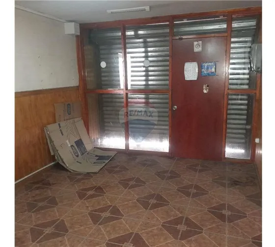 Casa Con Local