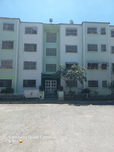 Se Vende Comodo Apartamento Ubicado En La Haciendita De Cagua, 007jsc