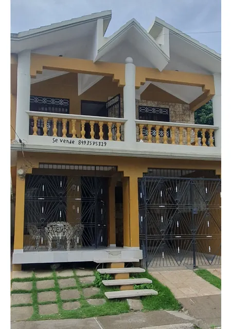 Casa 2 Niveles Cerca De Monorriel Parque San Lorenzo
