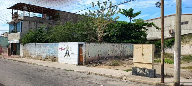 Terreno En Porlamar, Calle Zamora, Isla De Margarita