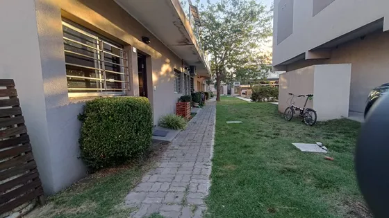 Alquiler Pago Mensual $departamento Pb 3 Ambientes 2 Baños 1 Cochera Bambu Relax