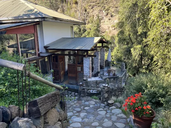 Venta Chalet Por Cesión 2d 3b + Cabaña - Lo Barnechea