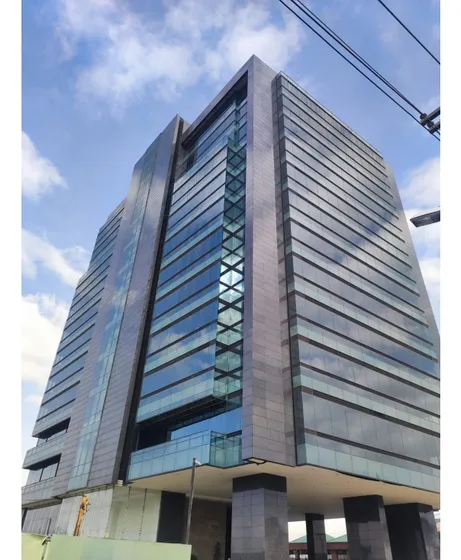 Oficinas Zona Comercial La Floresta Suba, Bogota
