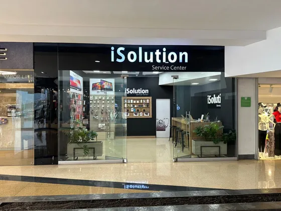 Excelente Local Comercial Ubicado En El Segundo Piso Del Centro Comercial Premium Plaza  (local Número 2194) A Un Costado Del Área De Comidas.