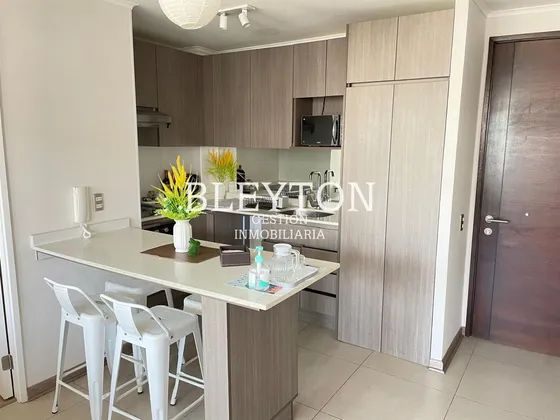 Departamento En Venta De 2 Dormitorios 2 Baños En Concón