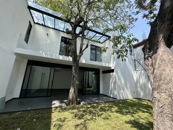 Casa En Fraccionamiento Lomas De Atzingo