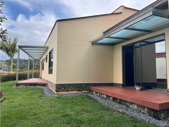Casa Campestre En Venta Sector Nueva Circunvalar El Retiro 