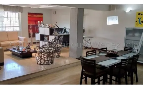Apartamento En Alquiler En Chuao 24-27205 K.f