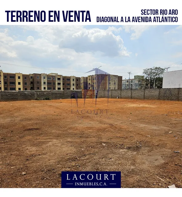 En Venta. Gran Oportunidad , Terreno Comercial A Pie De Calle - Sector Río Aro - Diagonal A La Av. Atlántico #vl