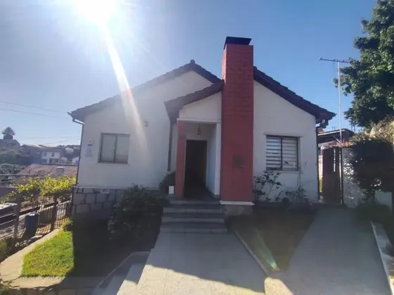 Amplia Casa Con Terreno En Quilpue