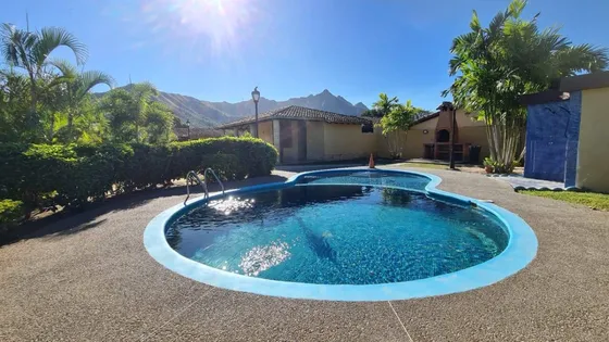 Hermosa Casa De Esquina En Venta San Diego Res. Agua De Canto. Pozo. Mr