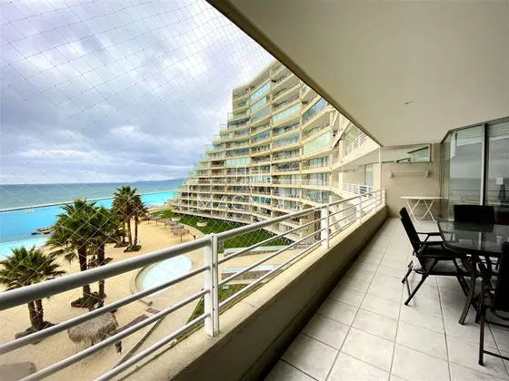 Departamento En Venta De 4 Dorm. En Algarrobo