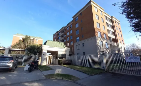 Edificio Condominio Parque Manantiales