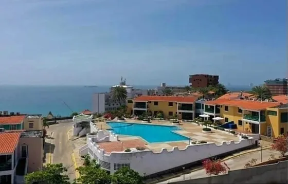 Venta -conj. Resd. Colinas De La Caranta. Pampatar 