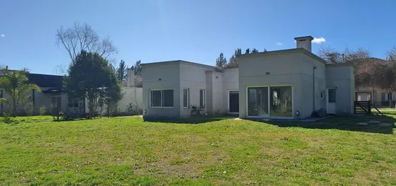 Venta Casa Haras Del Sur 2  4 Ambientes  Brandsen