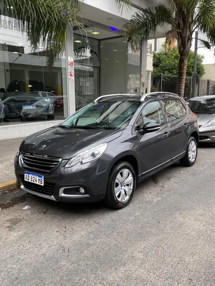 Peugeot 2008 1.6 Allure