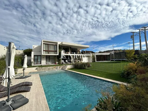 Casa Venta Condominio Los Bravos / Colegio Craighouse