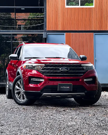 Ford Explorer Xlt