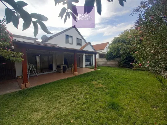 Casa En Arriendo De 3 Dorm. Chamisero Lado Cole