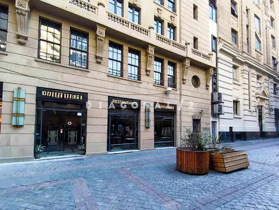 Local Comercial En Arriendo En Santiago