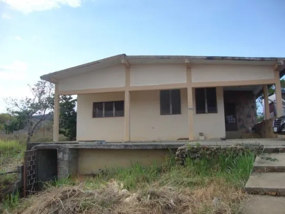 Milagros Inmuebles Terreno Venta Barquisimeto Lara Zona Centro Economica Residencial Economico Comercial Código Inmobiliaria Rent-a-house  25-5584
