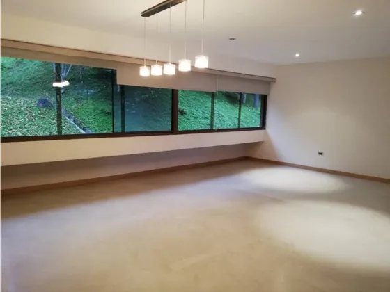 Se Vende/ Apto 256m2 3h+s/3.5b+s/3p La Lagunita /7946