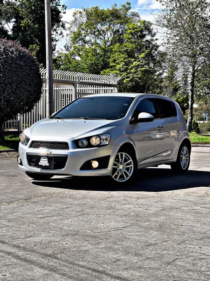 Chevrolet Sonic 1.6 Lt 5 P Automática