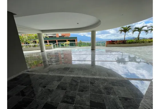 Se Vende Ph  318 M2 + 318 M2 De Terraza Urb. Mirador De Los Campitos