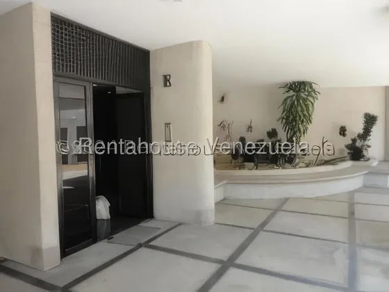 Apartamento En Venta - Urbanización Miranda - Deigmarys Gil - Mls 26-4976