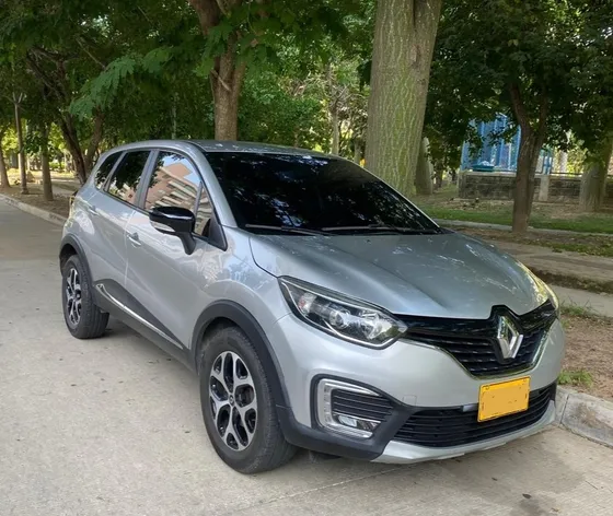 Renault Captur 2.0 Intens At