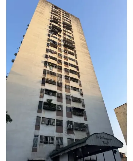 Apartamento En Venta En Av San Martín
