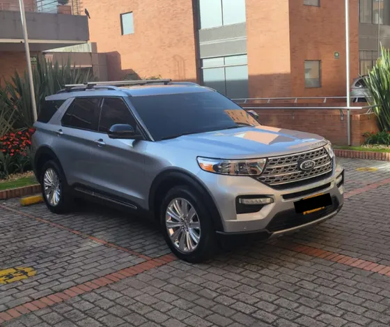 Ford Explorer 2.3 Limited 4x4