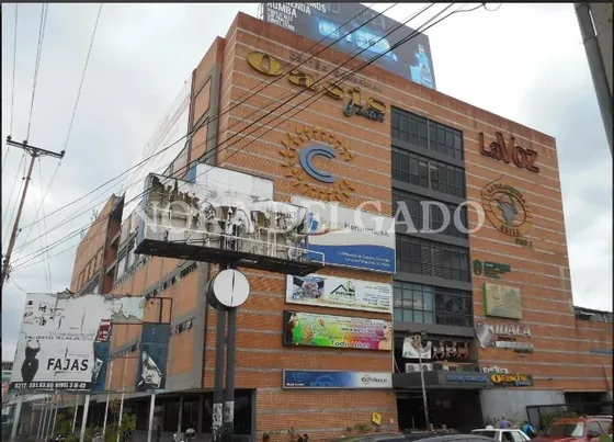 Local Comercial En Venta, C.c. Oasis, Av. Intercomunal, Guatire, Edo. Miranda
