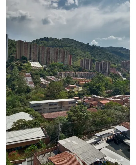 Apartamento Para La Venta En Belén Rodeo  Medellín