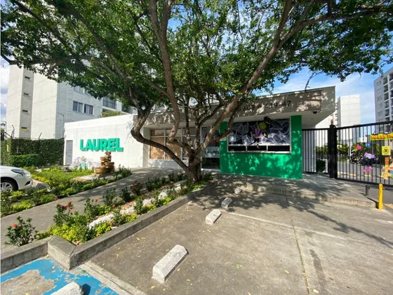 Arriendo Apartamento En Cr Laurel -404 