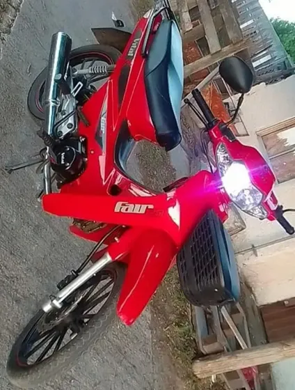 Rojo Y Negro