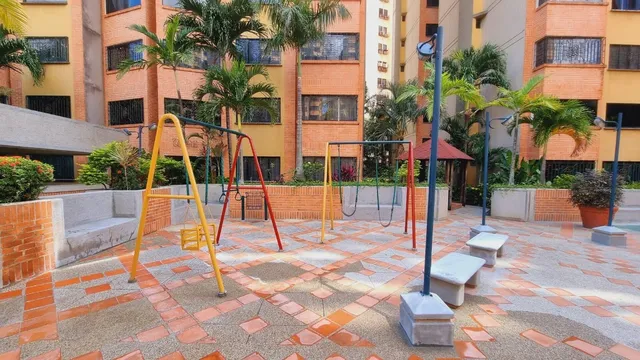 Penthouse Duplex De 192m² Balcones Del Norte La Granja Cod 255974