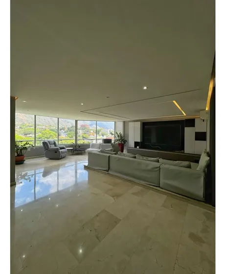 Vendo Apartamento 270m2 La Florida 3201