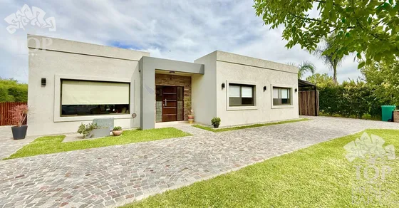 Casa En  Venta En San Francisco - Villanueva