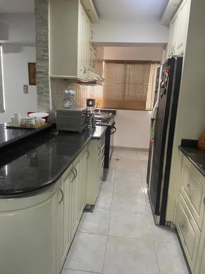 G.r. Inv. Degemajo Alquila Habitación En Res. Portal Iii En Mañongo Exclusivo Solo Para Dama Hab. Con Closet Cama Individual, A.a Y Wifi Derecho A Las Áreas Comunes Cocina, Baño, Sala, Comedor