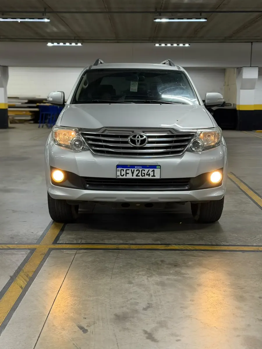 Toyota Sw4 2013 2.7 Srv 7l 4x2 Flex Aut. 5p — foto 5
