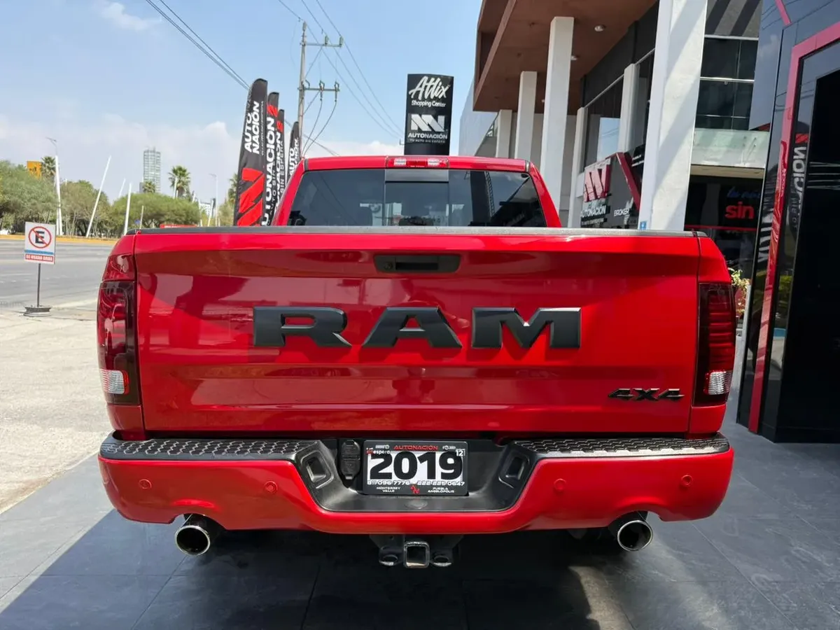 Dodge Ram 2500428589902998415363